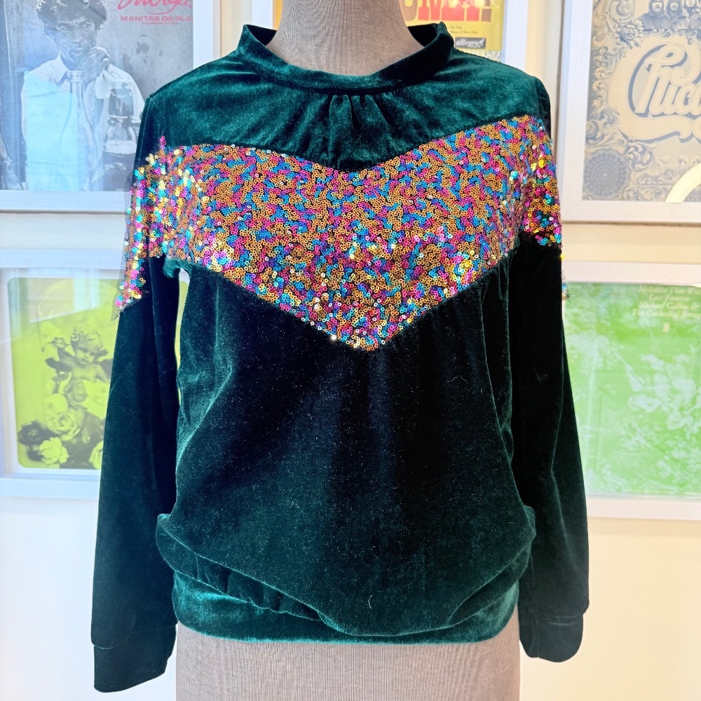 💚 Y2K Emerald Velvet Sequin Long Sleeve Top